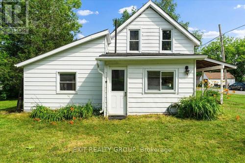 68 South Park Street, Quinte West, ON - Outdoor