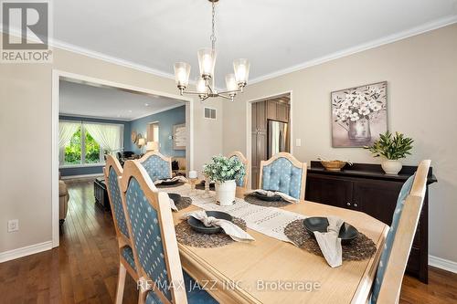 263 Pigeon Creek Road, Kawartha Lakes, ON - Indoor Photo Showing Dining Room