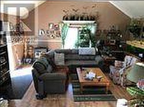 4099 Hwy 35, Kawartha Lakes, ON - Indoor Photo Showing Other Room