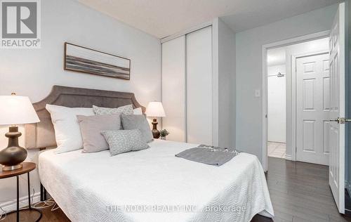 109 - 90 Aspen Springs Drive, Clarington, ON - Indoor Photo Showing Bedroom