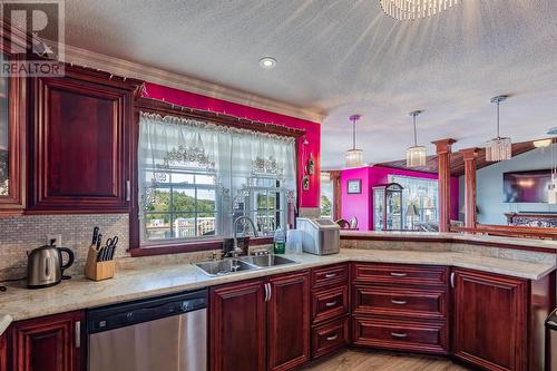 14 Church Road, Pilley'S Island, NL - Indoor Photo Showing Kitchen With Double Sink