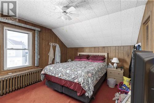 61 & 63 Wellington St W, Sault Ste. Marie, ON - Indoor Photo Showing Bedroom