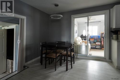 74 Empire Undefined, Latchford, ON - Indoor Photo Showing Dining Room