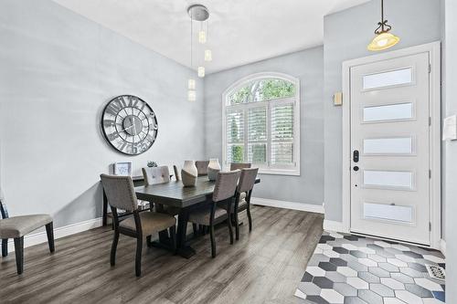 5154 Bird Boulevard, Burlington, ON - Indoor Photo Showing Dining Room