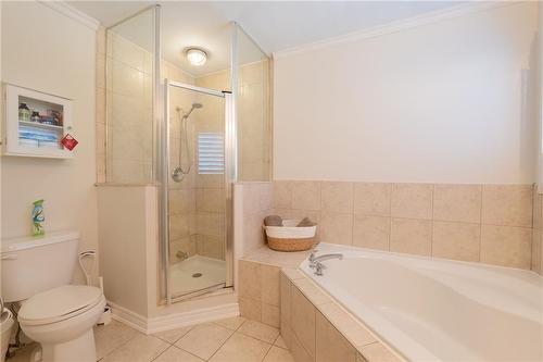 29 Hartland Road, Stoney Creek, ON - Indoor Photo Showing Bathroom
