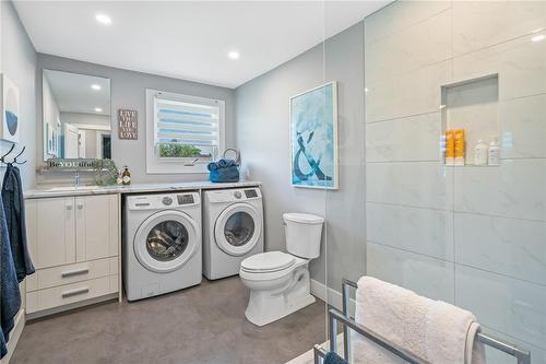 1177 Queenston Road, Niagara-On-The-Lake, ON - Indoor Photo Showing Laundry Room