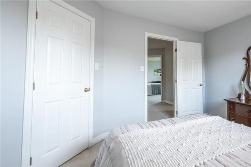 504 Geranium Lane, Burlington, ON - Indoor Photo Showing Bedroom