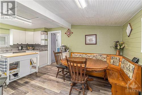 92 Herriott Street, Carleton Place, ON - Indoor Photo Showing Dining Room