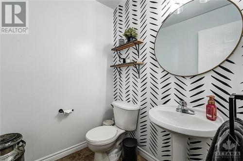 480 Meadowbreeze Drive, Kanata, ON - Indoor Photo Showing Bathroom