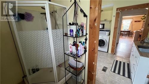 11 Maple Street, Riverside-Albert, NB - Indoor Photo Showing Laundry Room