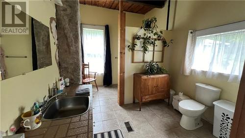 11 Maple Street, Riverside-Albert, NB - Indoor Photo Showing Bathroom