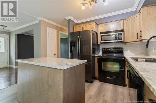 93 Smith Avenue, Shediac, NB - Indoor Photo Showing Kitchen