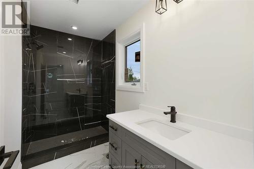 3294 Riberdy, Windsor, ON - Indoor Photo Showing Bathroom