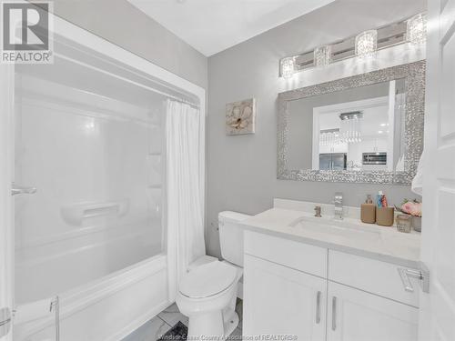 1785 Tourangeau Road, Windsor, ON - Indoor Photo Showing Bathroom