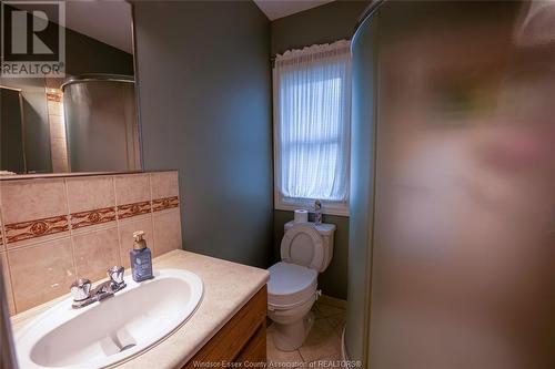 1167 Prado Place, Windsor, ON - Indoor Photo Showing Bathroom
