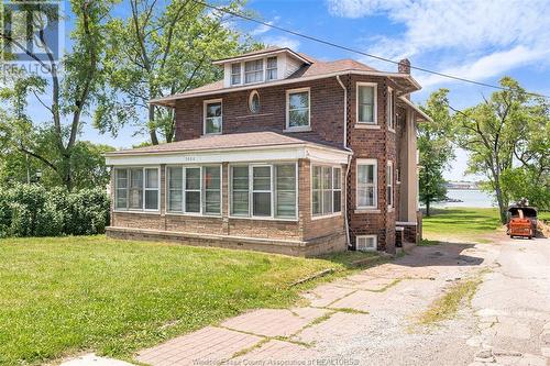 3026 Sandwich, Windsor, ON - Outdoor