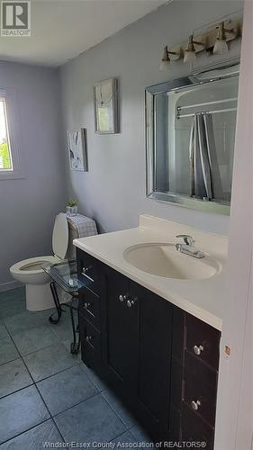 3018 Coram Cres, Windsor, ON - Indoor Photo Showing Bathroom