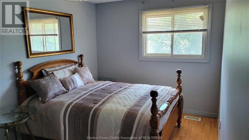 3018 Coram Cres, Windsor, ON - Indoor Photo Showing Bedroom