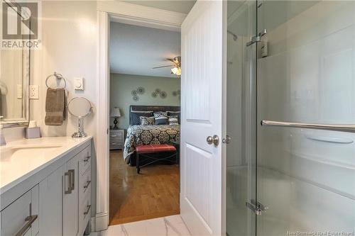 81 Queensway Drive, Moncton, NB - Indoor Photo Showing Bathroom