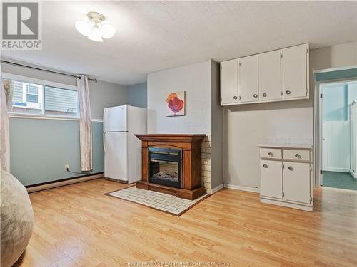 88 Woodleigh St, Moncton, NB - Indoor Photo Showing Living Room With Fireplace