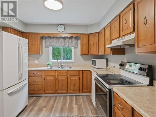 88 Woodleigh St, Moncton, NB - Indoor Photo Showing Kitchen With Double Sink