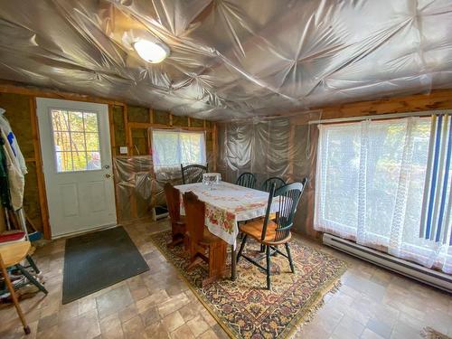 Salle familiale - 184 Ch. Tervette, Grenville-Sur-La-Rouge, QC - Indoor Photo Showing Dining Room