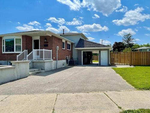 164 Archdekin Dr, Brampton, ON - Outdoor