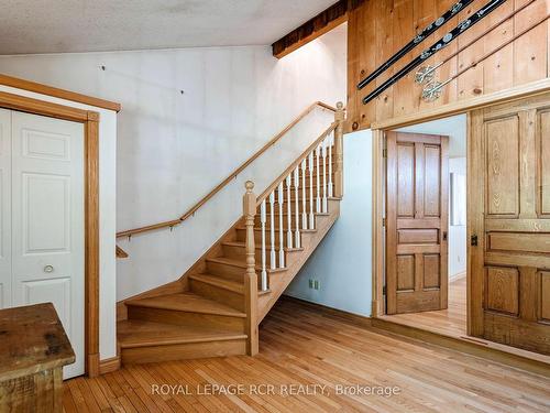 573042 Side Road 57A, Grey Highlands, ON - Indoor Photo Showing Other Room