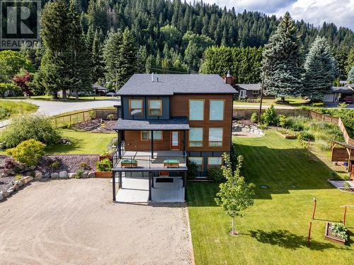 2490 Knob Road, Castlegar, BC - Outdoor