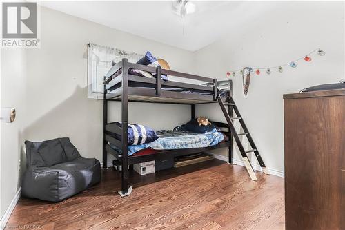 11 Innisfree Drive, Springwater, ON - Indoor Photo Showing Bedroom