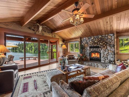 7315 Shertenlib Road, Out Of District, BC - Indoor Photo Showing Living Room With Fireplace