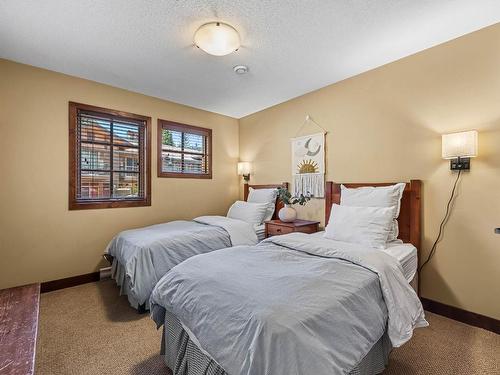 44-5035 Valley Drive, Sun Peaks, BC - Indoor Photo Showing Bedroom