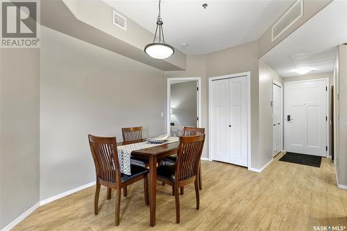 219 1220 Blackfoot Drive, Regina, SK - Indoor Photo Showing Dining Room