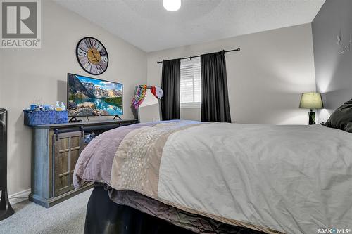 107 15 Alport Crescent, Regina, SK - Indoor Photo Showing Bedroom