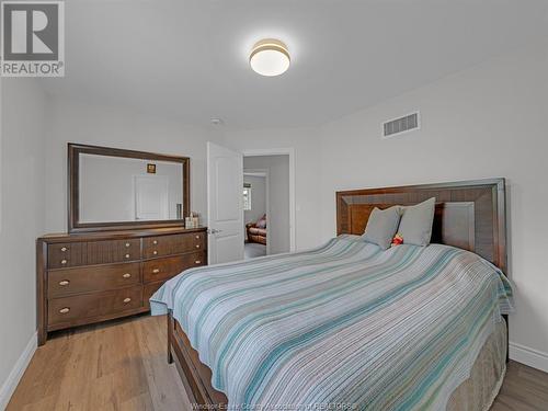 2378 Meighen Street, Windsor, ON - Indoor Photo Showing Bedroom