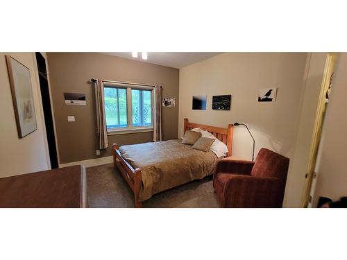 1305 Denver Siding Road, New Denver, BC - Indoor Photo Showing Bedroom