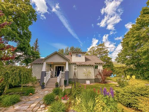 52 101St Avenue, Kimberley, BC - Outdoor With Facade