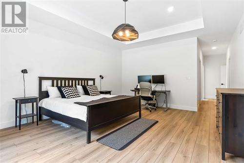 1974 Blackwell Road, Sarnia, ON - Indoor Photo Showing Bedroom