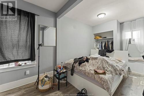 890 Howard Avenue, Windsor, ON - Indoor Photo Showing Bedroom