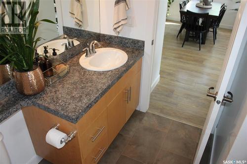 3257 Green Bank Road, Regina, SK - Indoor Photo Showing Bathroom