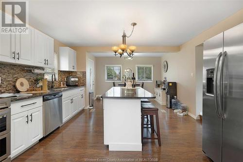 2784 Front Road, Lasalle, ON - Indoor Photo Showing Kitchen With Upgraded Kitchen