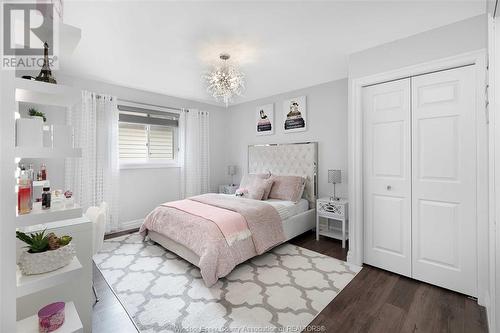 4596 Fontana Avenue, Windsor, ON - Indoor Photo Showing Bedroom