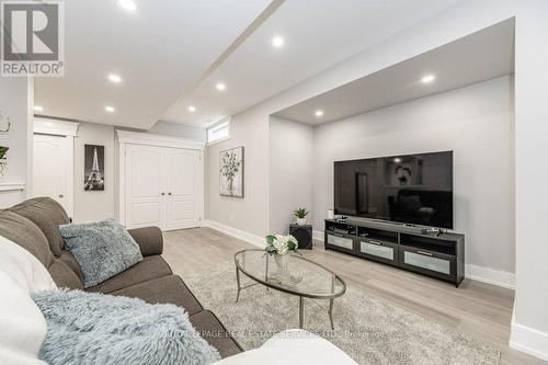 39 Louvain Drive, Brampton, ON - Indoor Photo Showing Living Room