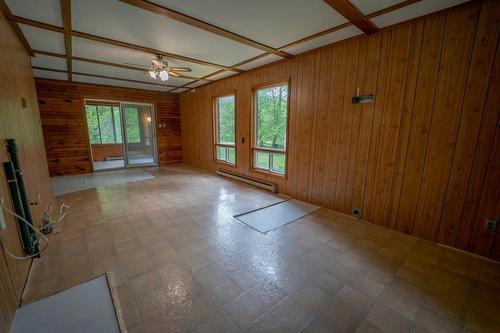 21 Spinnaker Lane, Gimli Rm, MB - Indoor Photo Showing Other Room