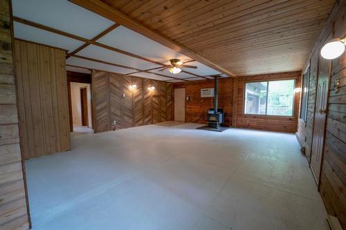 21 Spinnaker Lane, Gimli Rm, MB - Indoor Photo Showing Other Room