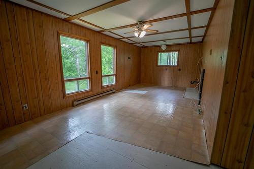 21 Spinnaker Lane, Gimli Rm, MB - Indoor Photo Showing Other Room