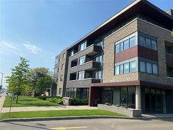 1284 GUELPH Line|Unit #419  Burlington, ON L7P 0T9