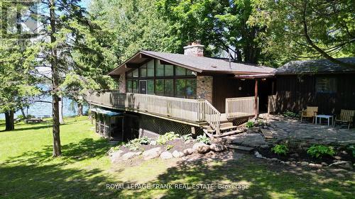 15 North Taylor Road, Kawartha Lakes, ON - Outdoor With Deck Patio Veranda