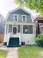 520 Rosedale AVE  Winnipeg, MB R3L 1M3