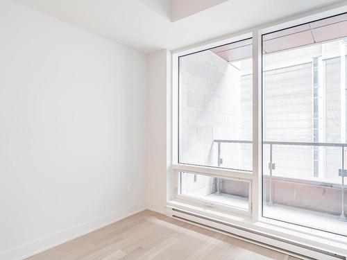 Bedroom - 708-1288 Rue St-Antoine O., Montréal (Ville-Marie), QC - Indoor Photo Showing Other Room